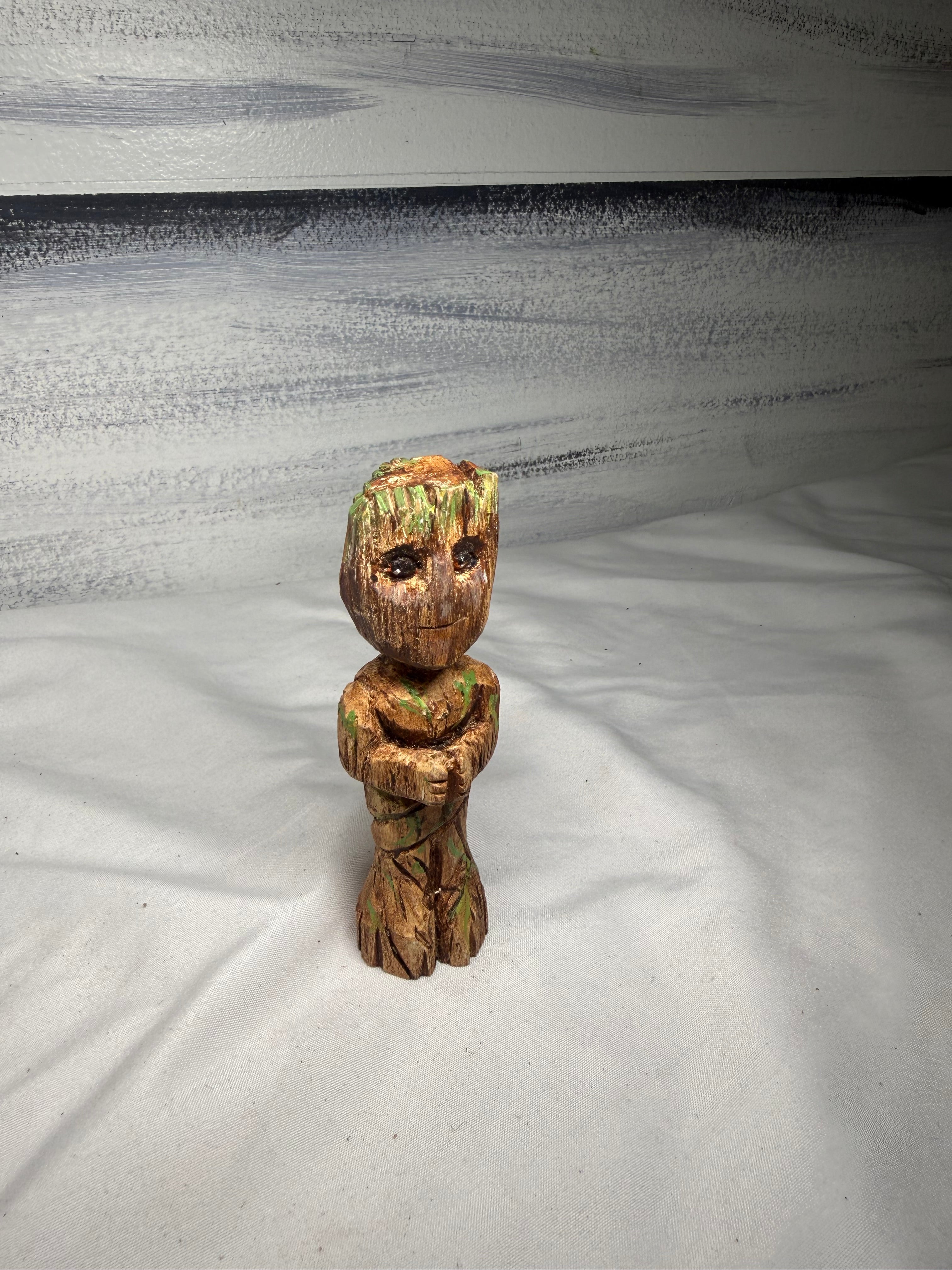 Groot tallado Artesanal